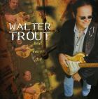 Livin_Every_Day-Walter_Trout