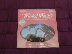 Wiener Musik Vol.1 di Various - musicasset