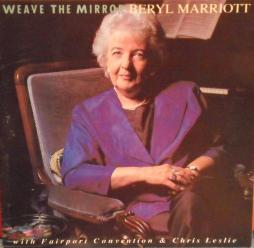 Weave The Mirror di Beryl Marriott With Fairport Convention & Chris Leslie - CD Weave The Mirror di Beryl Marriott With Fairport Convention & Chris Leslie - CD